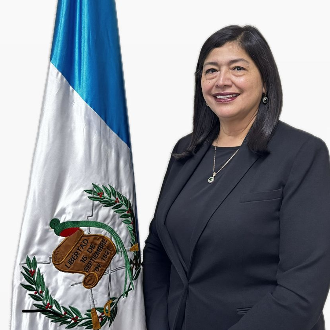 LICDA. MIRIAM FLORIDALMA IXQUIAC PINEDA